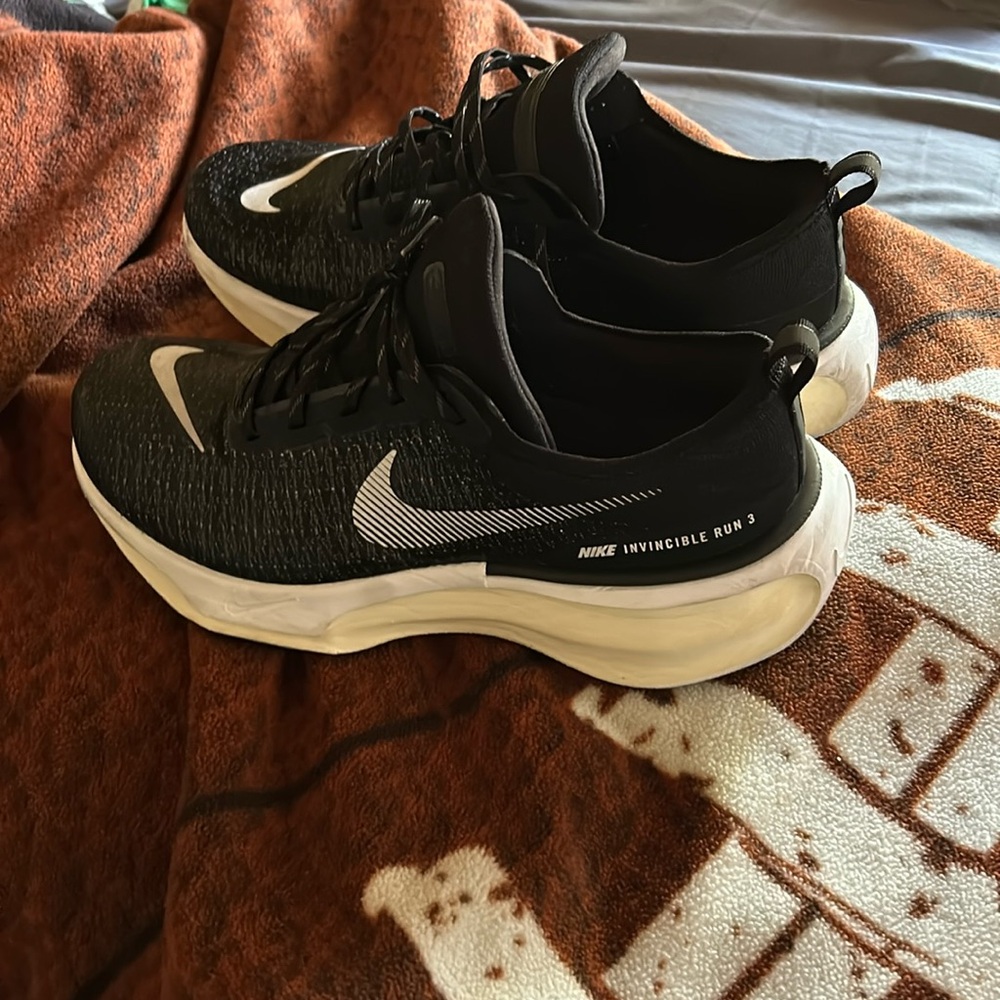 Nike invincible run 3